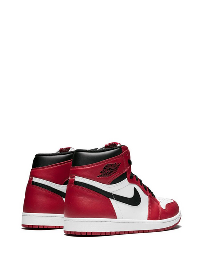 Air Jordan 1 High "Chicago"