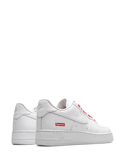 Nike Air Force 1 Low X Supreme