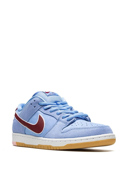 Nike SB Dunk "Philies"