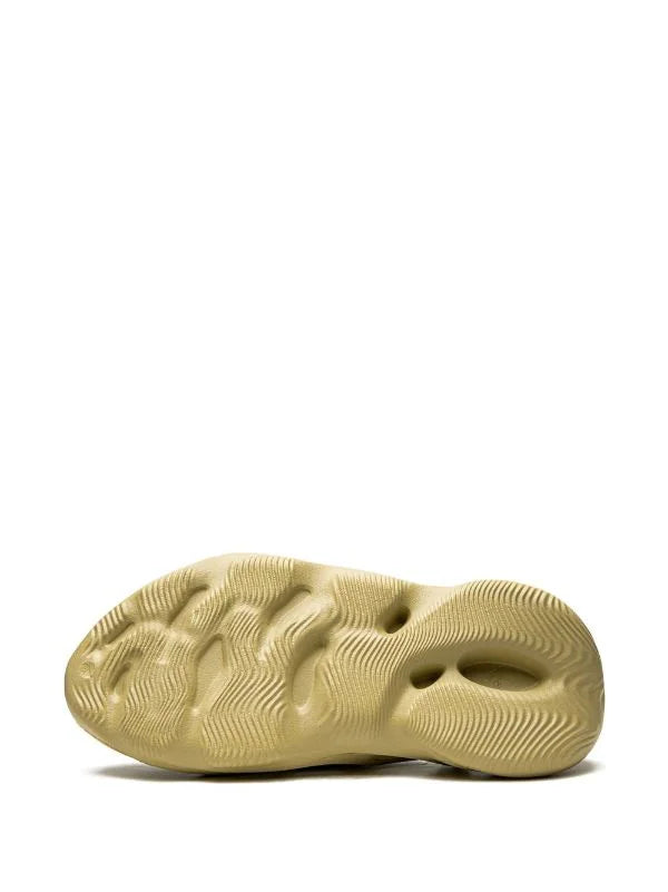 YEEZY Foam Runner "Sulfur"