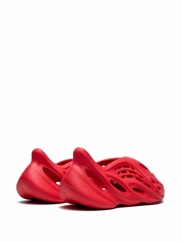 Yeezy Foam Runner "Vermillion"