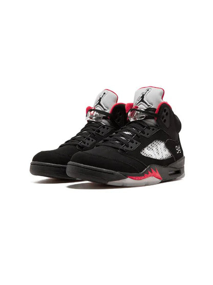 Jordan 5 X Supreme